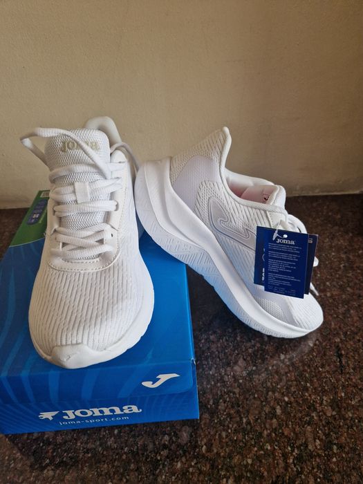 Маратонки Joma. Чисто нови.