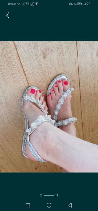 Босоножки, сандали