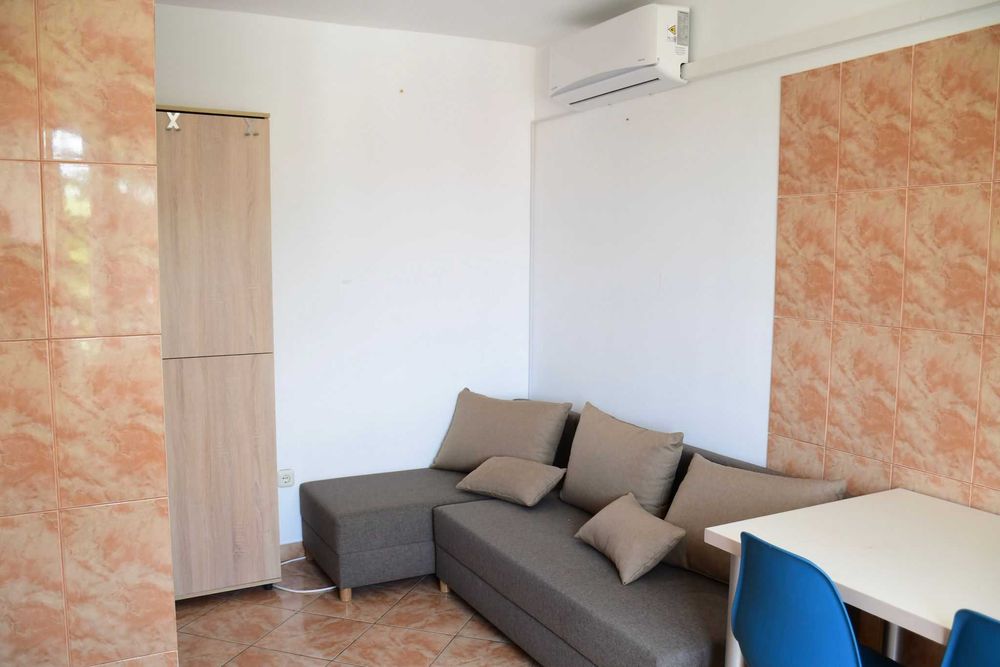 Închiriez Garsonieră Moderna Zona Gara