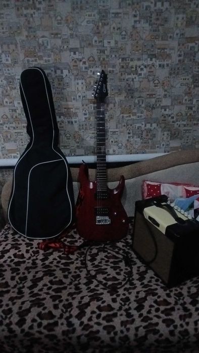 Электро гитара Cort