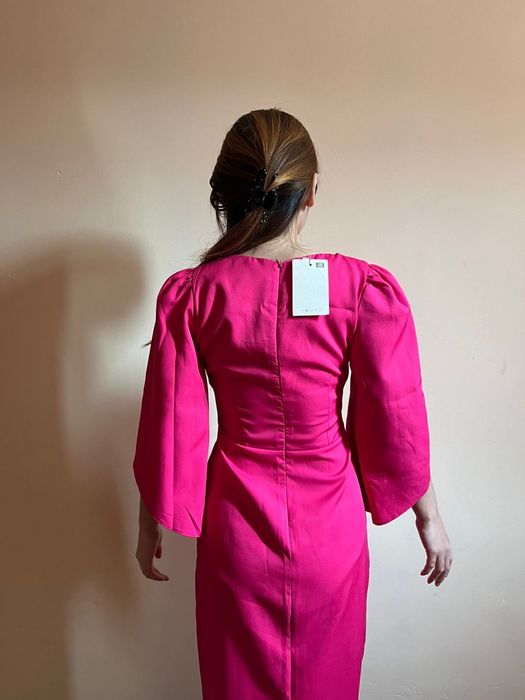 Платье сатылады!