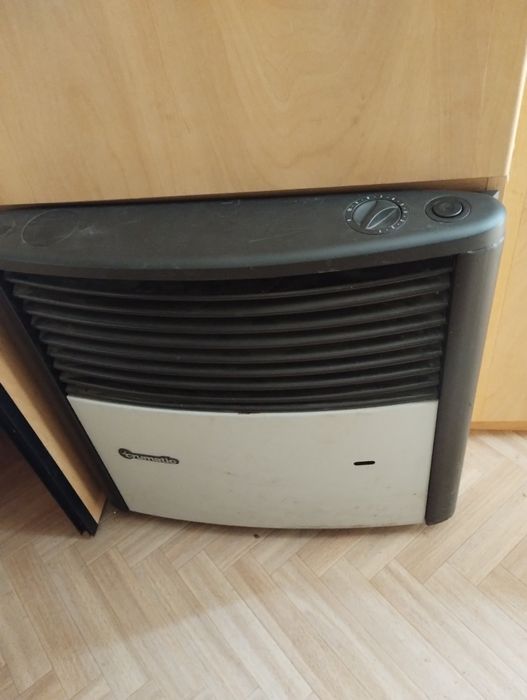 Vând Rulota  Burstner sau schimb cu una mai mare.