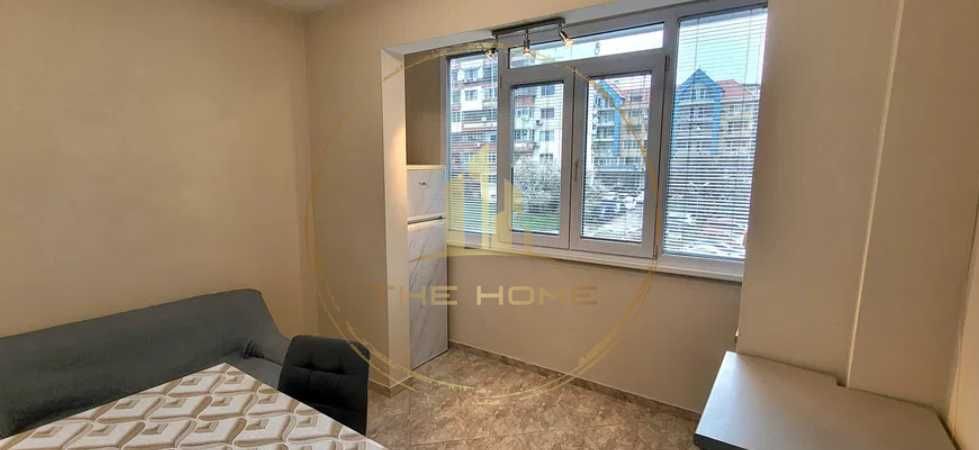 Отлична цена 3 стаен Възраждане