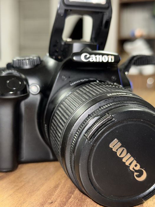 Фотоаппарат Canon 1100d