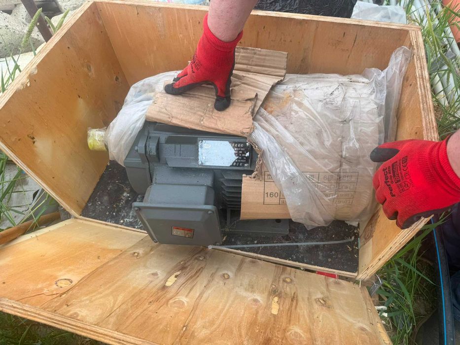 Линия за производство на пелети 11 kW – преса, дробилка, шнек + резервни части