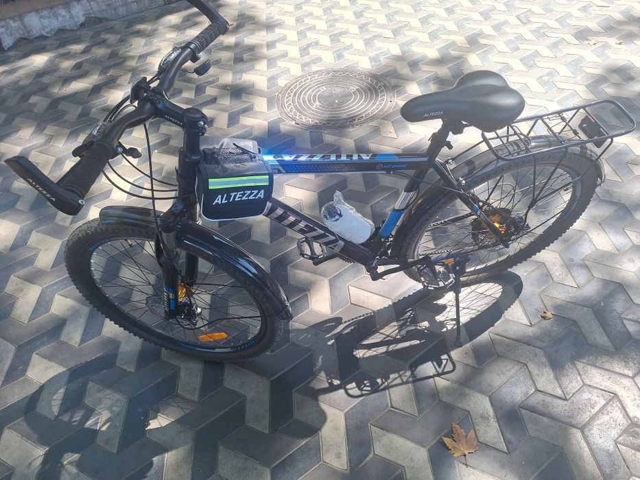 Velosiped yangi bir kun minilgan manzil chilonzor metroga yaqin joyda