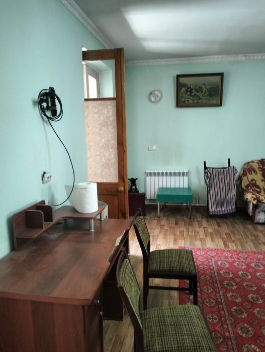 Продается квартира на массиве Карасарай