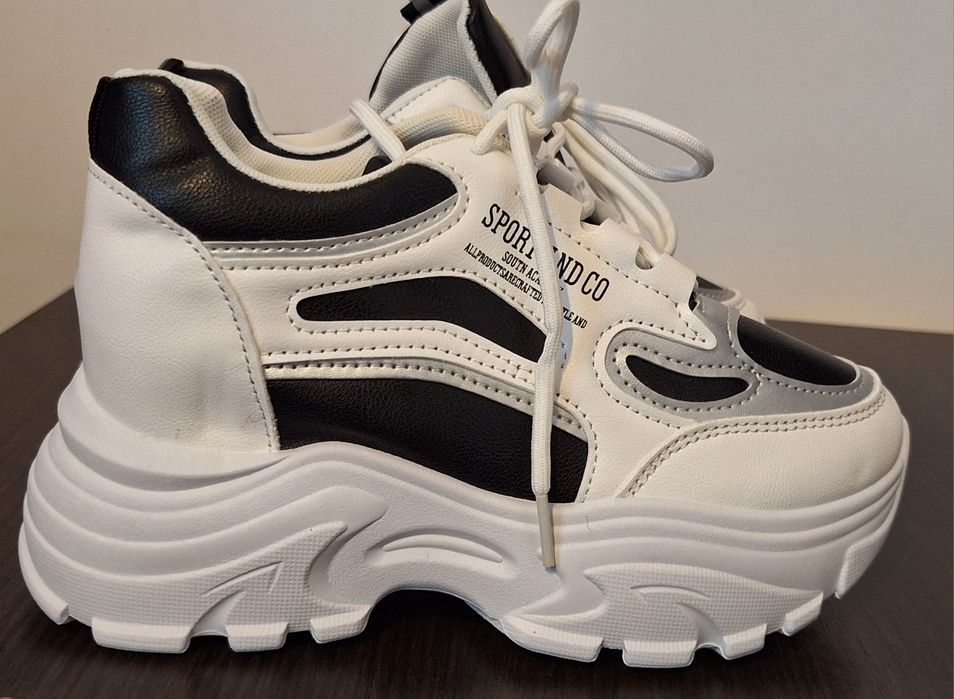 Adidasi damă,mărimea 36