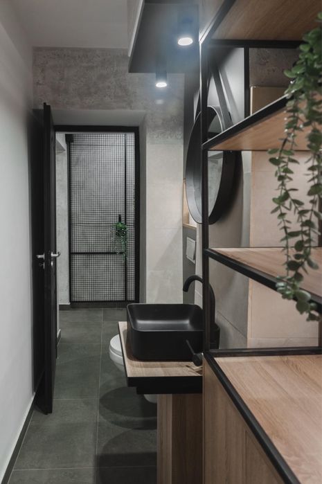 Inchiriez post manichiura si coafor