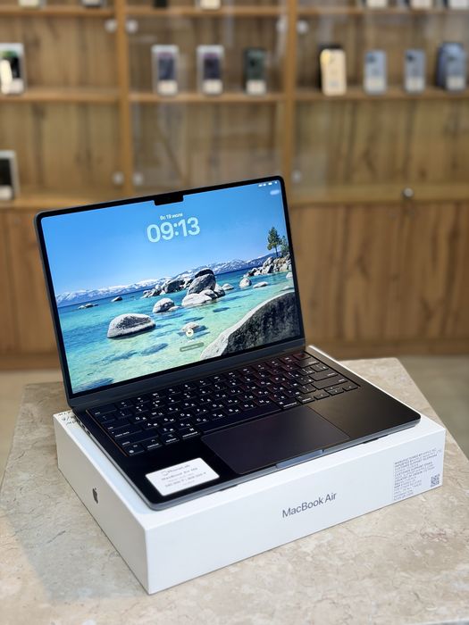 MacBook Air M2 / PhoneLab