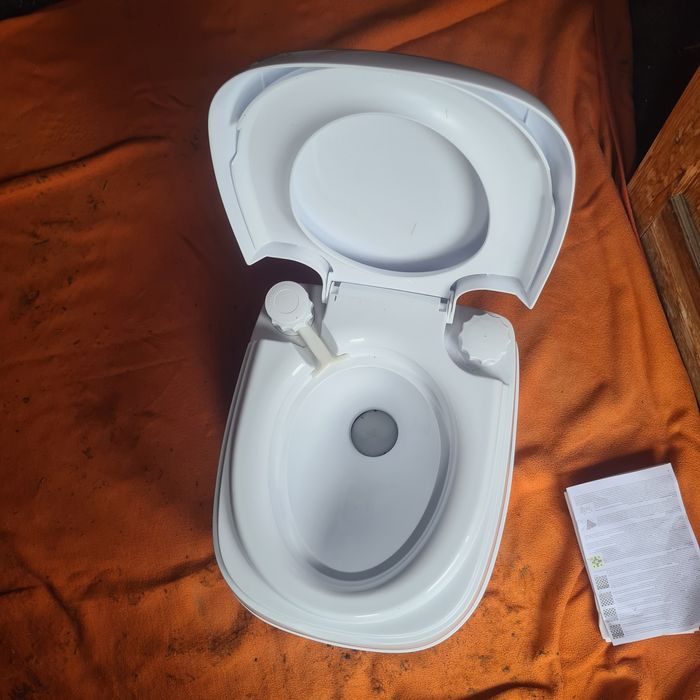 WC mobil ecologic Berger NOU, Toaleta ecologica