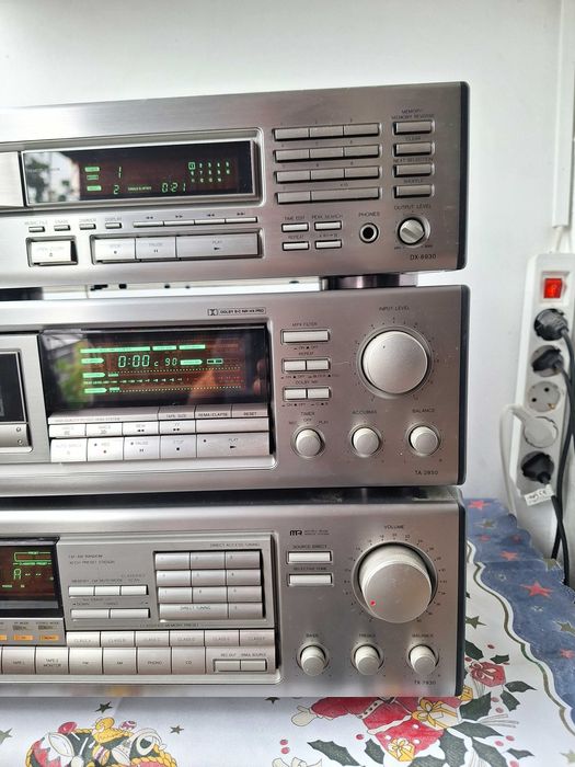 ONKYO Linie audio   Cd-dx-6939,Deck-ta-2850.si Statiereceiver Tx-7830