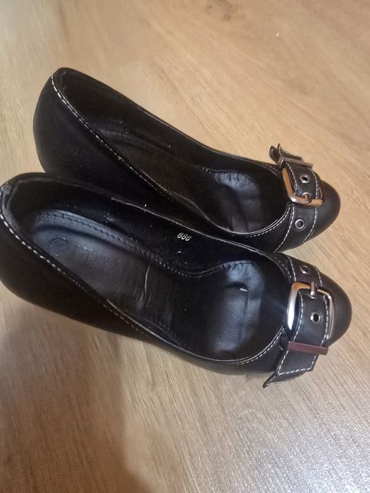 Официални черни елегантни обувки