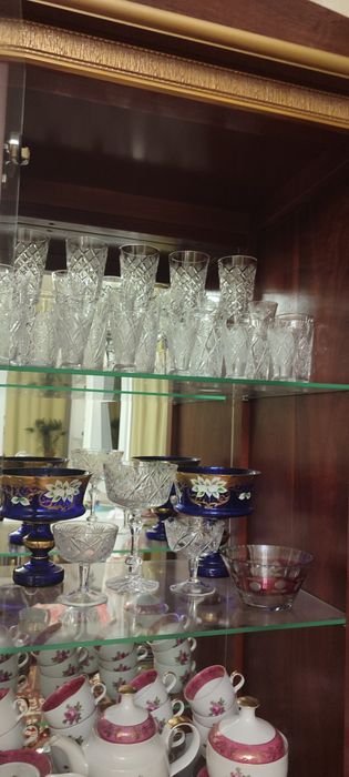 Продам посуду, хрусталь, вазы Богемия