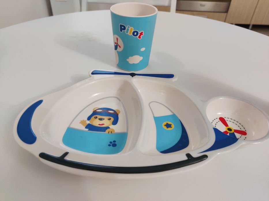 Set farfurie, castronel, pahar copii