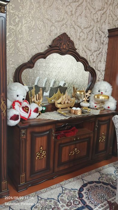 Klassik zal garnituri sotiladi (Servand va Komod) / Продается классиче