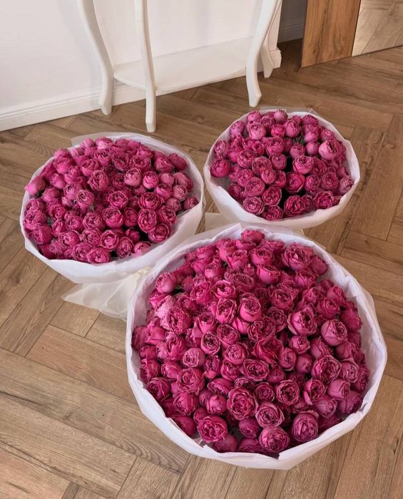 Розы пионы цветы букеты