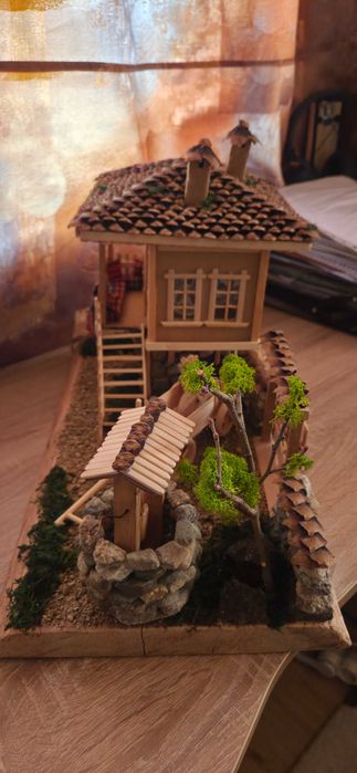 Продавам макет на възрожденска къща