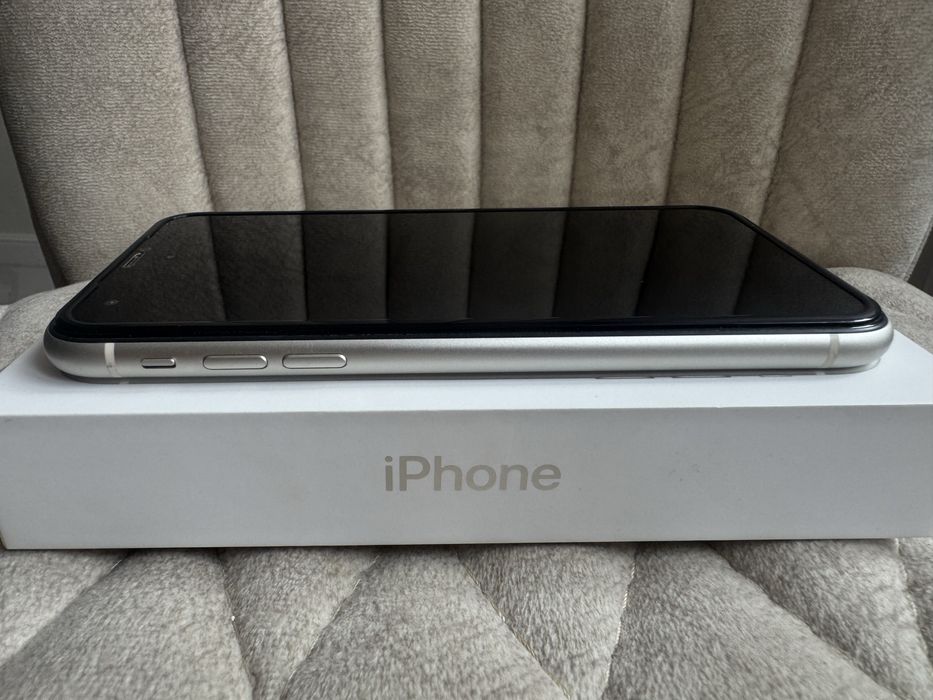 Iphone 11 64 gb / Айфон 11 64 гб