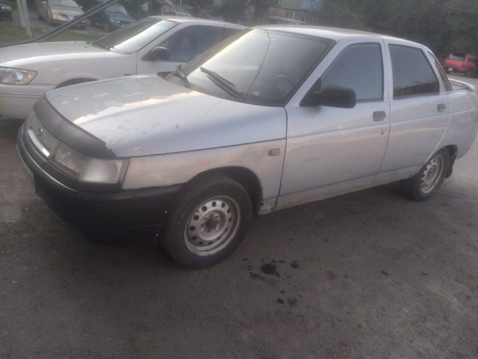 Продам ваз 2110  машина 5 летка