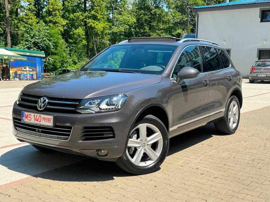 Volkswagen Touareg - 2011 - 3.0 TDI - Cod motor CASA - 240 cp - Euro 5 - Bi-Xenon - Piele - Navi - Cash sau Rata