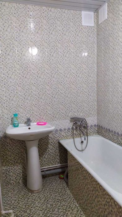 sb Продажа Новомосковская  2х ком. кирпич.