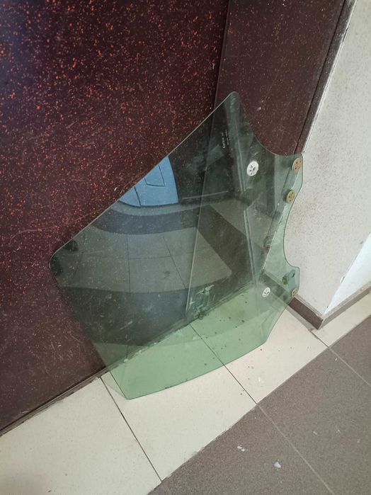 стекло на субару