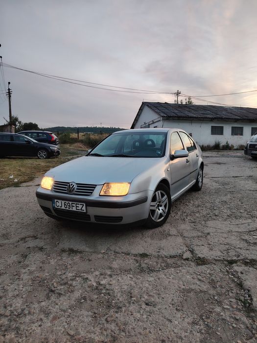 VOLKSWAGEN Bora 2001 — imagine 2
