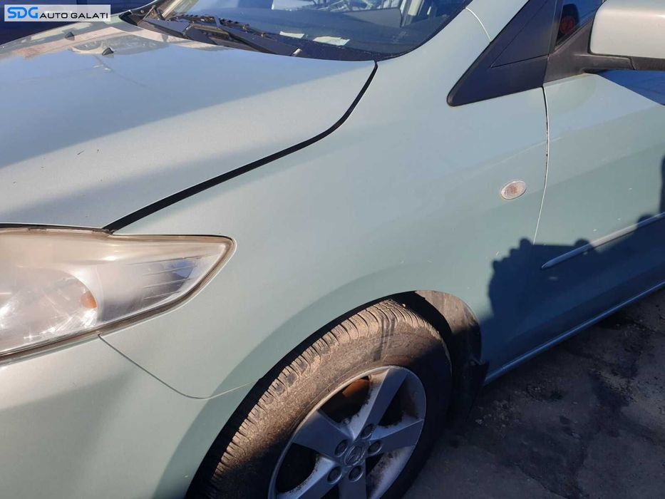 Aripa Stanga Fata Mazda 5 2005 - 2010 Culoarea 32B [C3441]