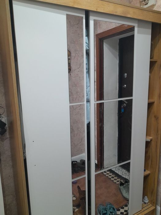 Продам шкаф-купе