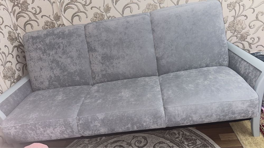 Диван сатылады, бағасын келісеміз