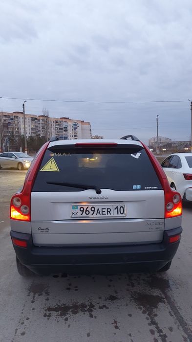 Продам безопасную машину.