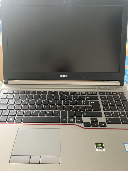 Laptop Fujitsu Celsius H760