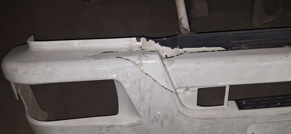 Продам бампер на камаз