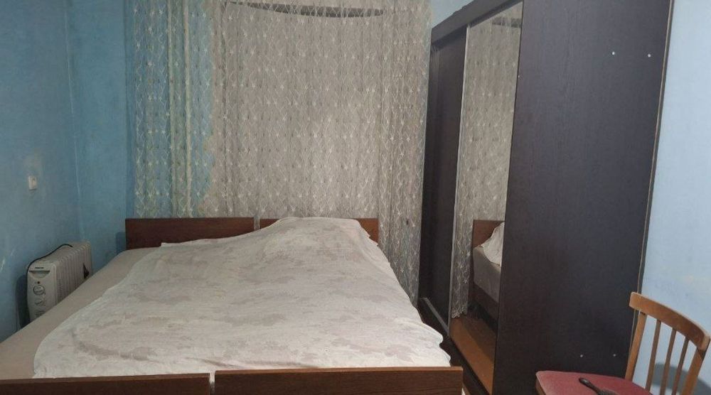 Ijaraga kvartira beriladi 7 maktab olda aziz bozor 1 xona 2 etaj