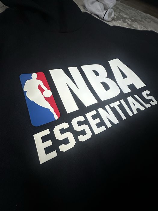 Hanorac essentials