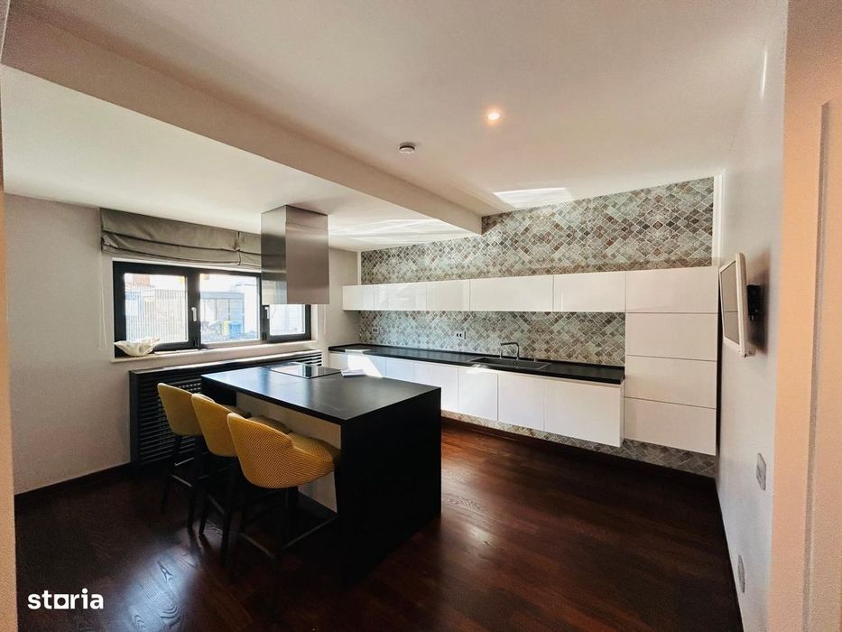 Vila 6 camere,  Complex Rezidential, aproape de British School