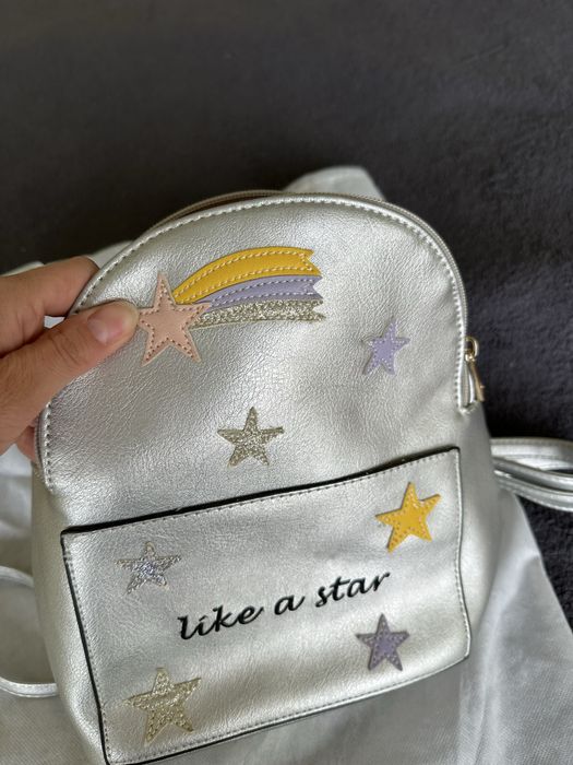 Две ранички за малки принцеси