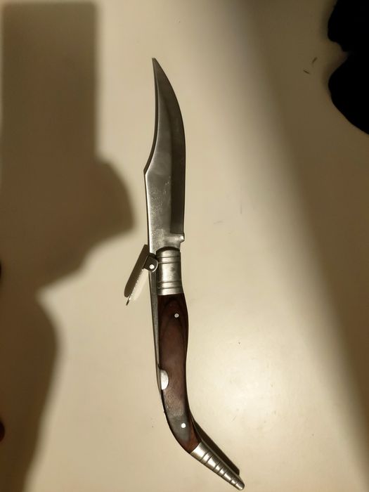 Vând cricket spaniol