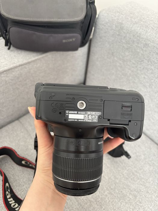 фотоаппарат Canon EOS 600D