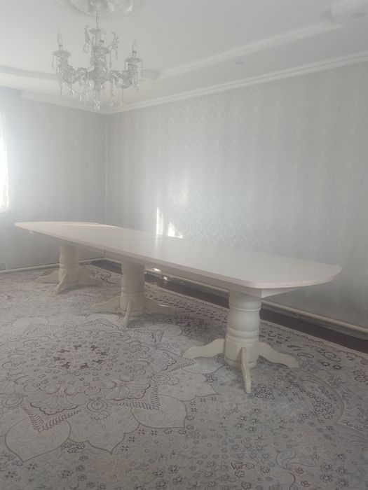 Столь на зал продам