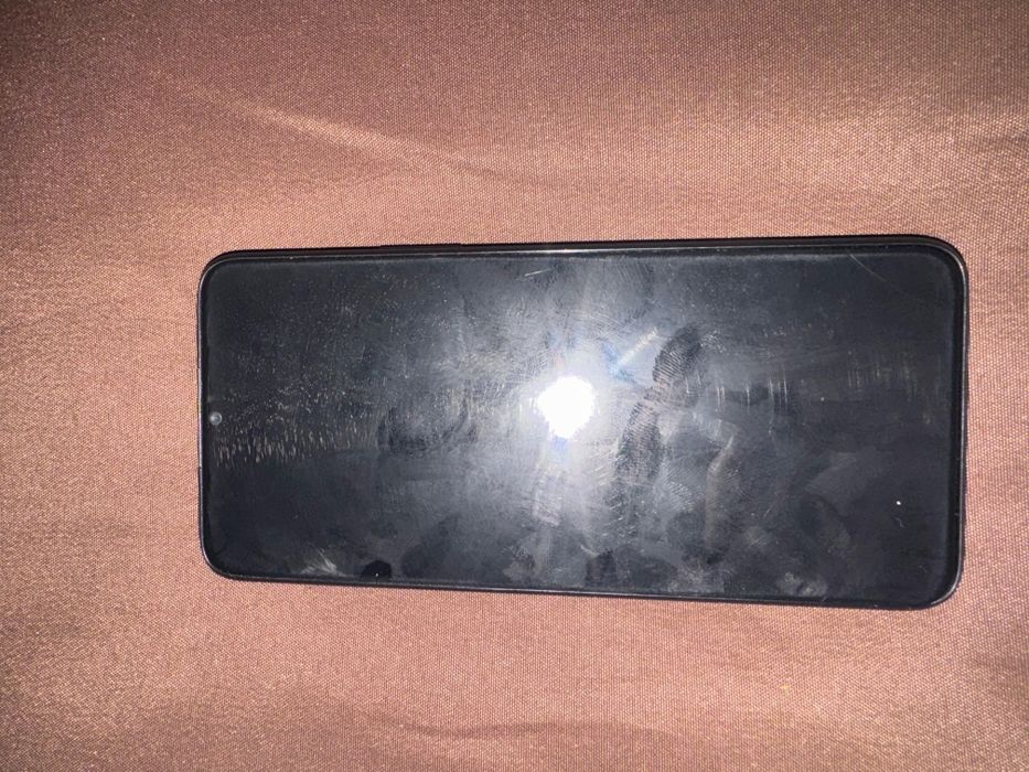 HONOR 8 в отличном состоянии