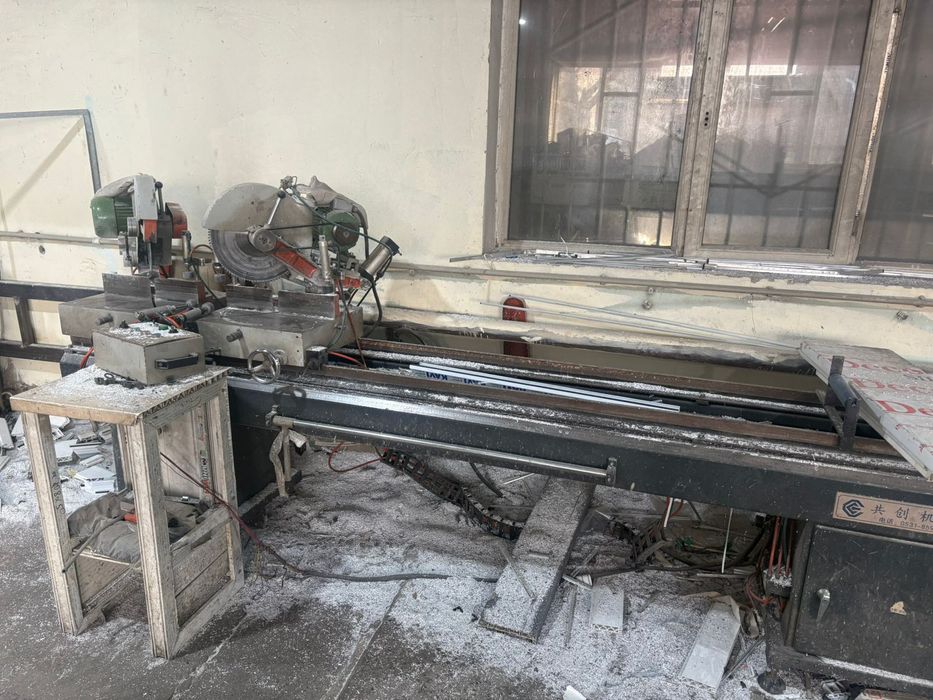 Продам стонки для пластиковых окон и т.д.