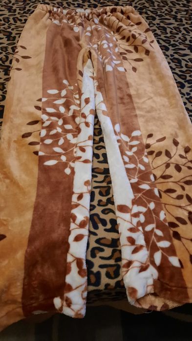 Продам женские вещи!