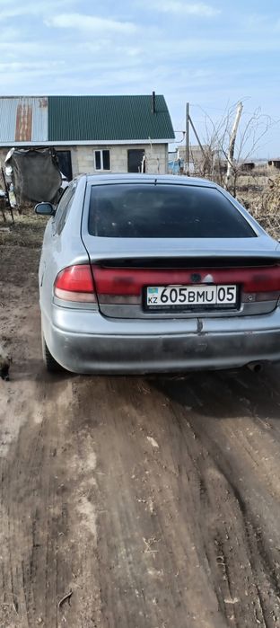 Мазда гронс 1992