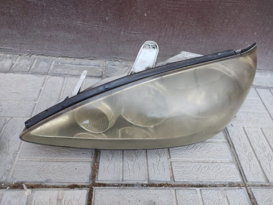 Фары на Toyota Camry 35