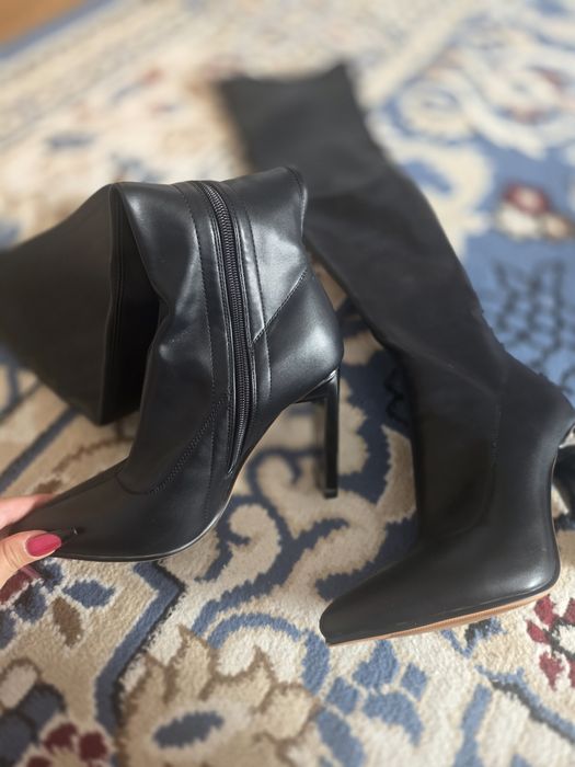 Продам ботфорды новый