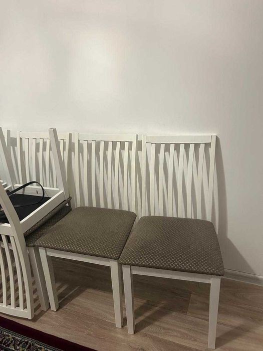 Продаю стулья классическом стиле