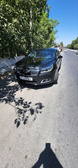 Malibu 1 yili 2013 probeg 225000 metan gaz 4-pakaleniya moshina ideal