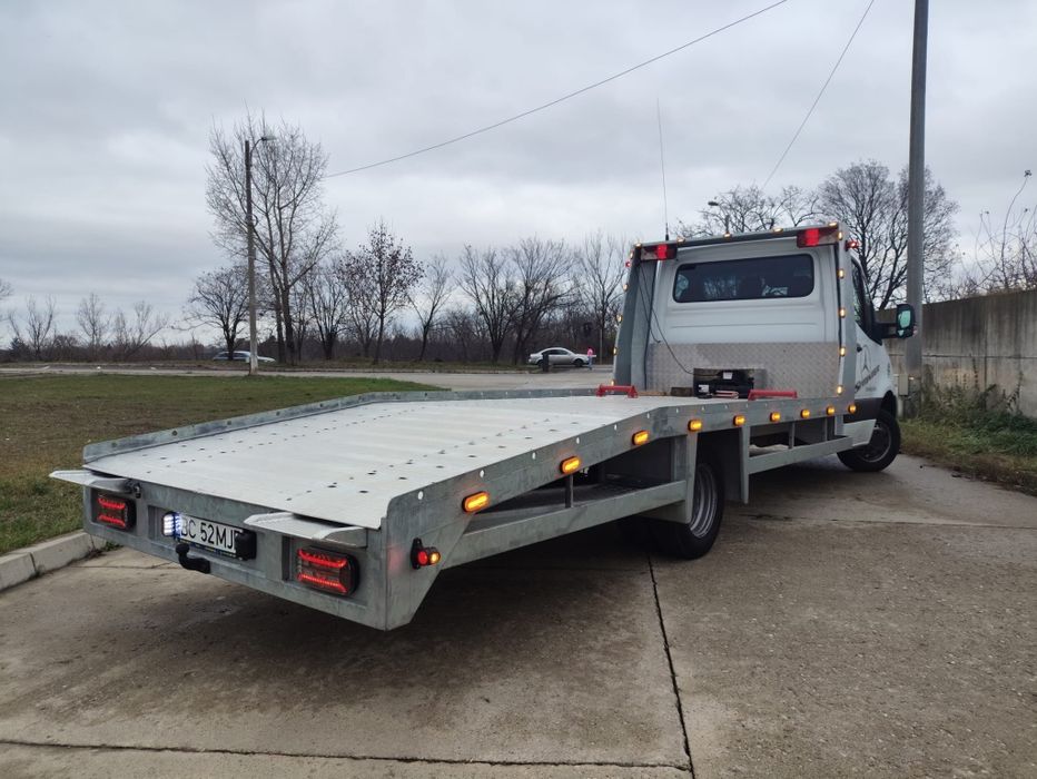 Autoplatforma Mercedes Sprinter / 3.5t